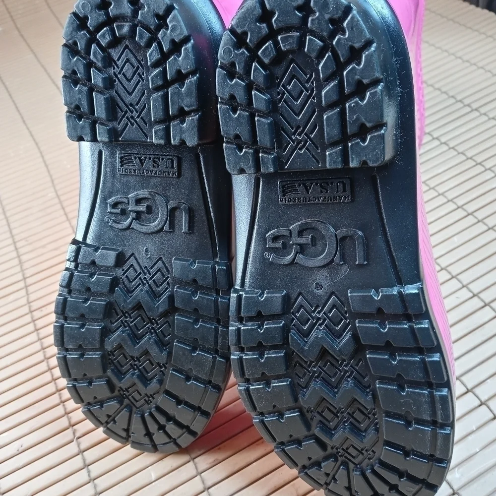 UGG 'Raana' Diva Pink Rain Boot women's size 5M NEW!!! B100